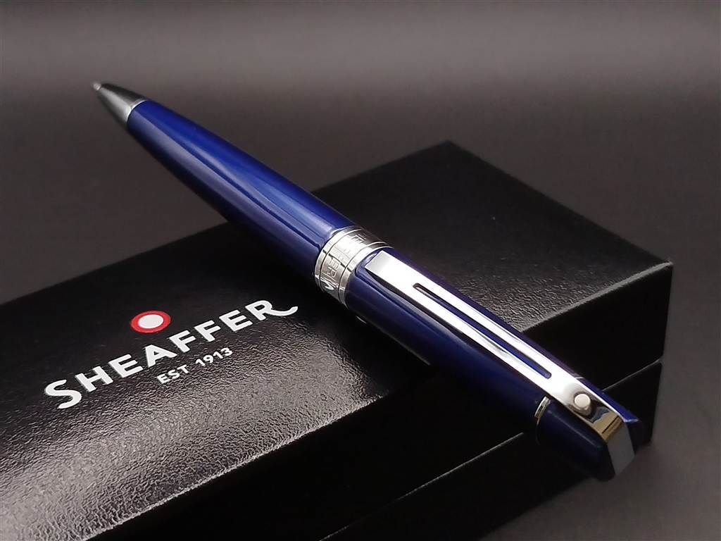 300 blue lblu chrome trim bp 10