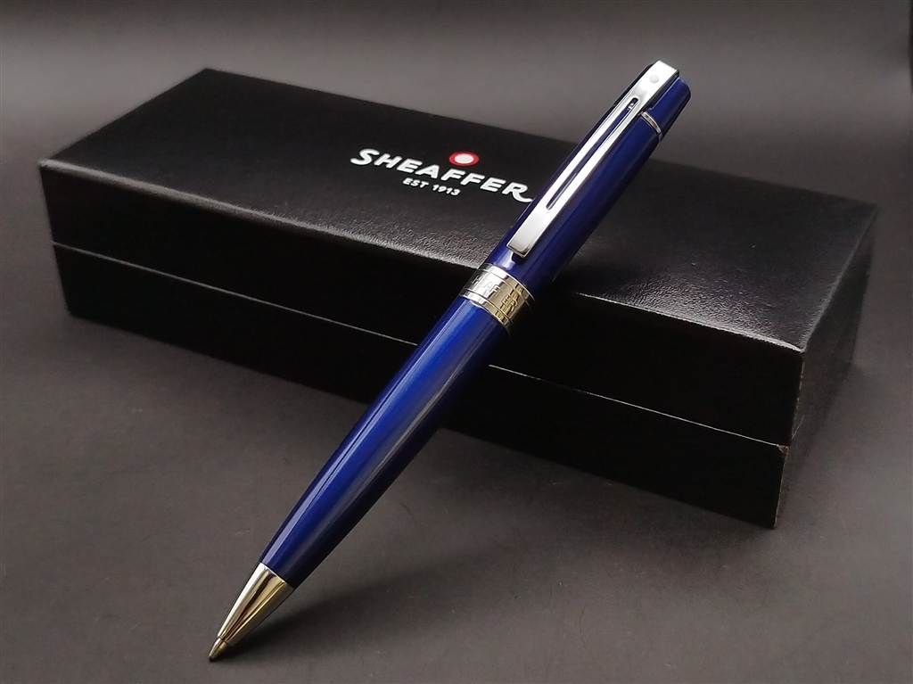 300 blue lblu chrome trim bp 9