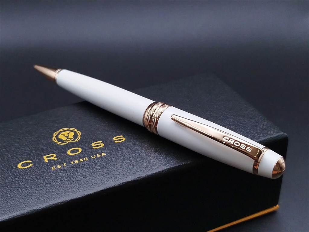 bailey white rose gold trim bp 10