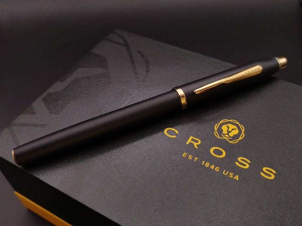 century-ii-matte-black-gold-trim-rb-10 century ii matte black gold trim rb 10