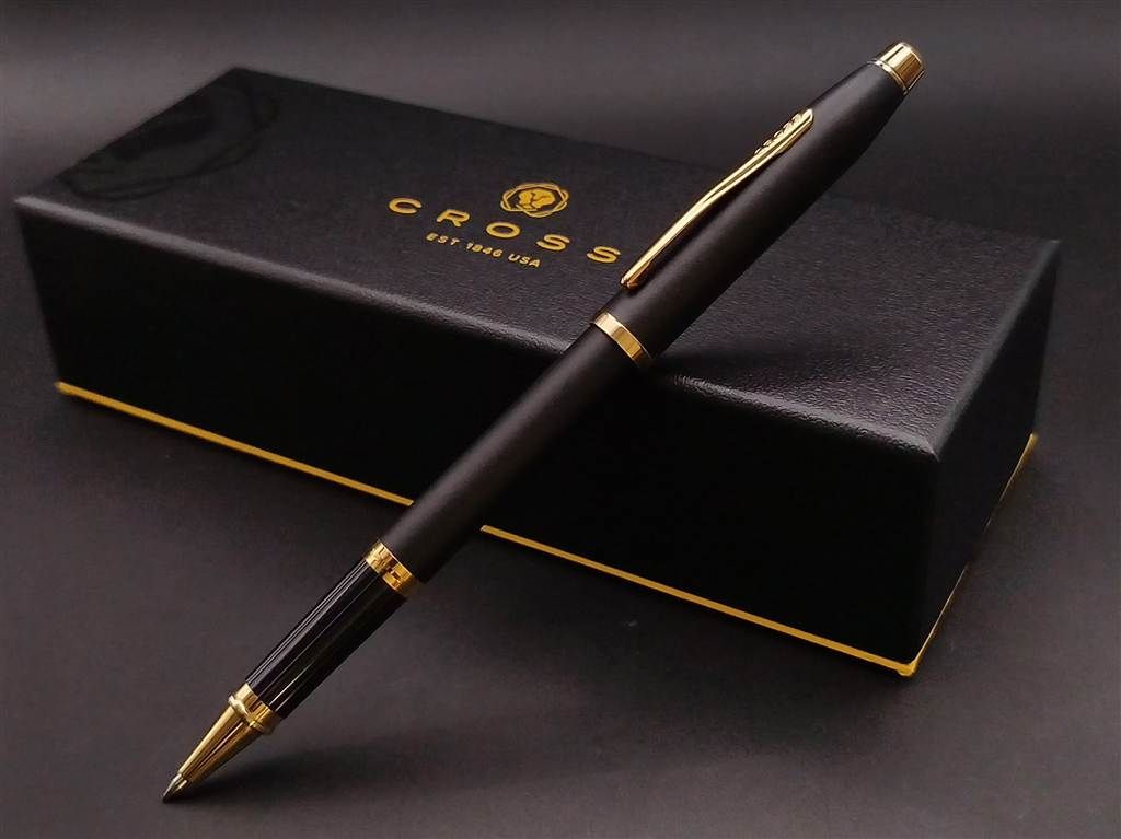 century-ii-matte-black-gold-trim-rb-8 century ii matte black gold trim rb 8