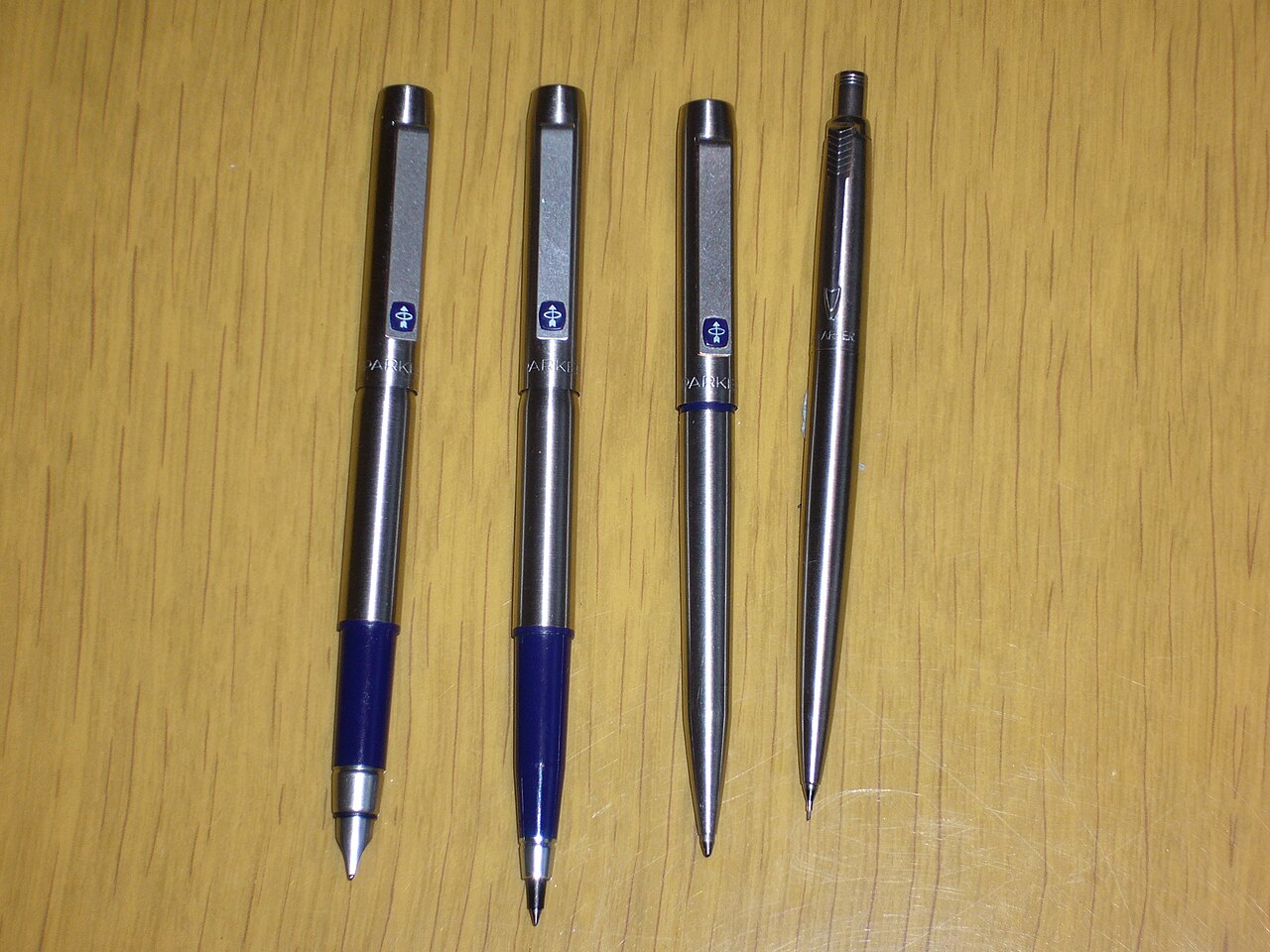 一組 Parker 書寫工具