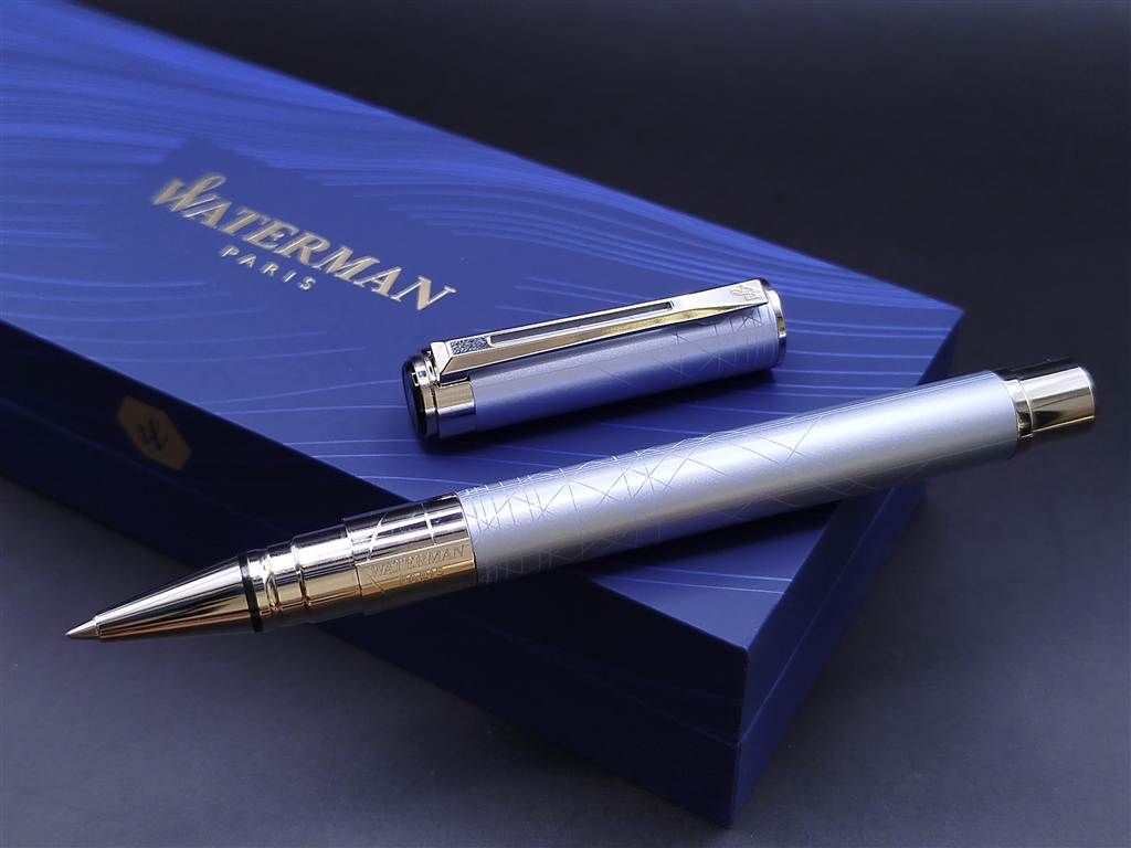 perspective blue lblu chrome trim rb 10