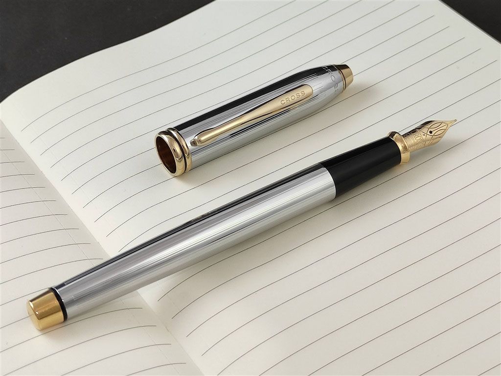 townsend stainless gold trim fp 8
