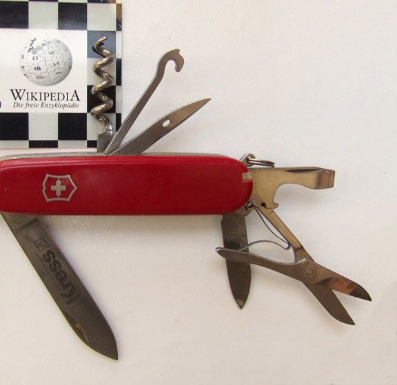 Victorinox 瑞士刀，實用中秋禮物