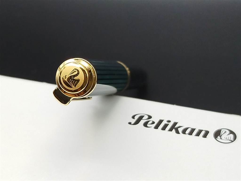 souveran-green-gold-trim-bp-10 souveran green gold trim bp 10